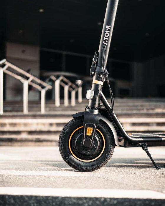 Atomi E30 Electric Scooter